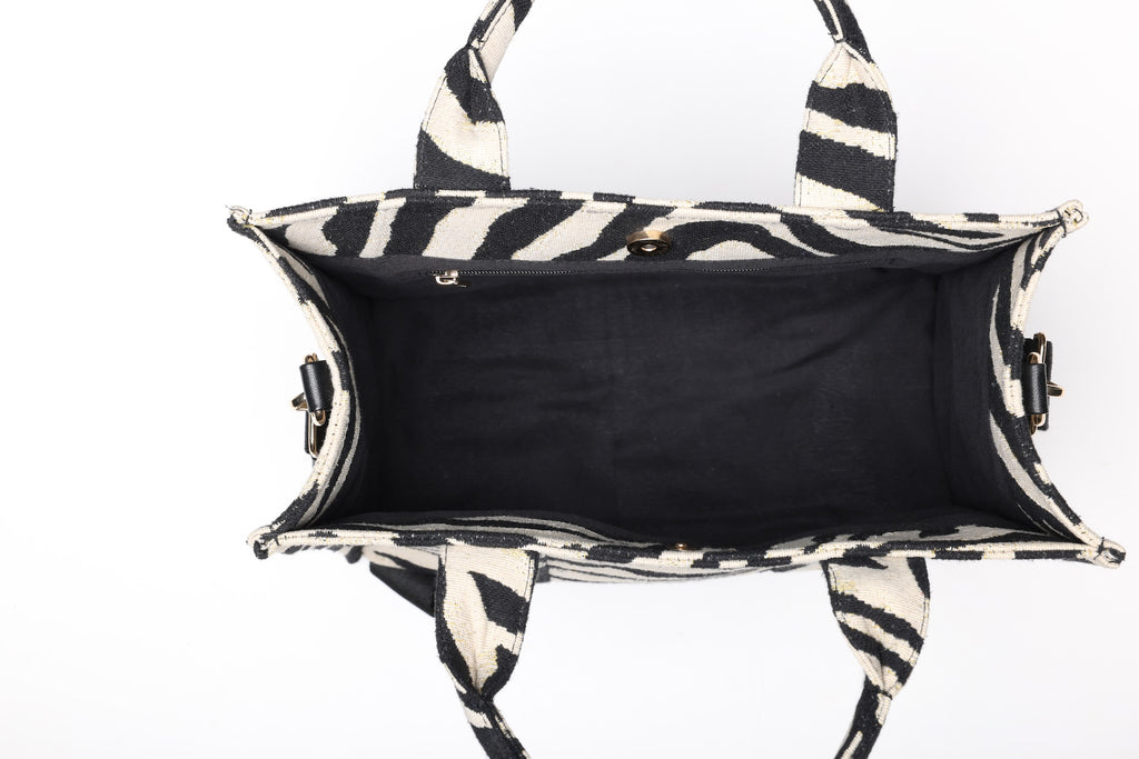 Tiger Jacquard Sling Shoulder